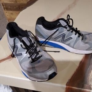 New Balance Men's Athletic Shoes in Gray and Blue